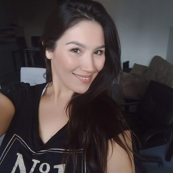 Meet your Posher, Frances - Picture 1 of 1